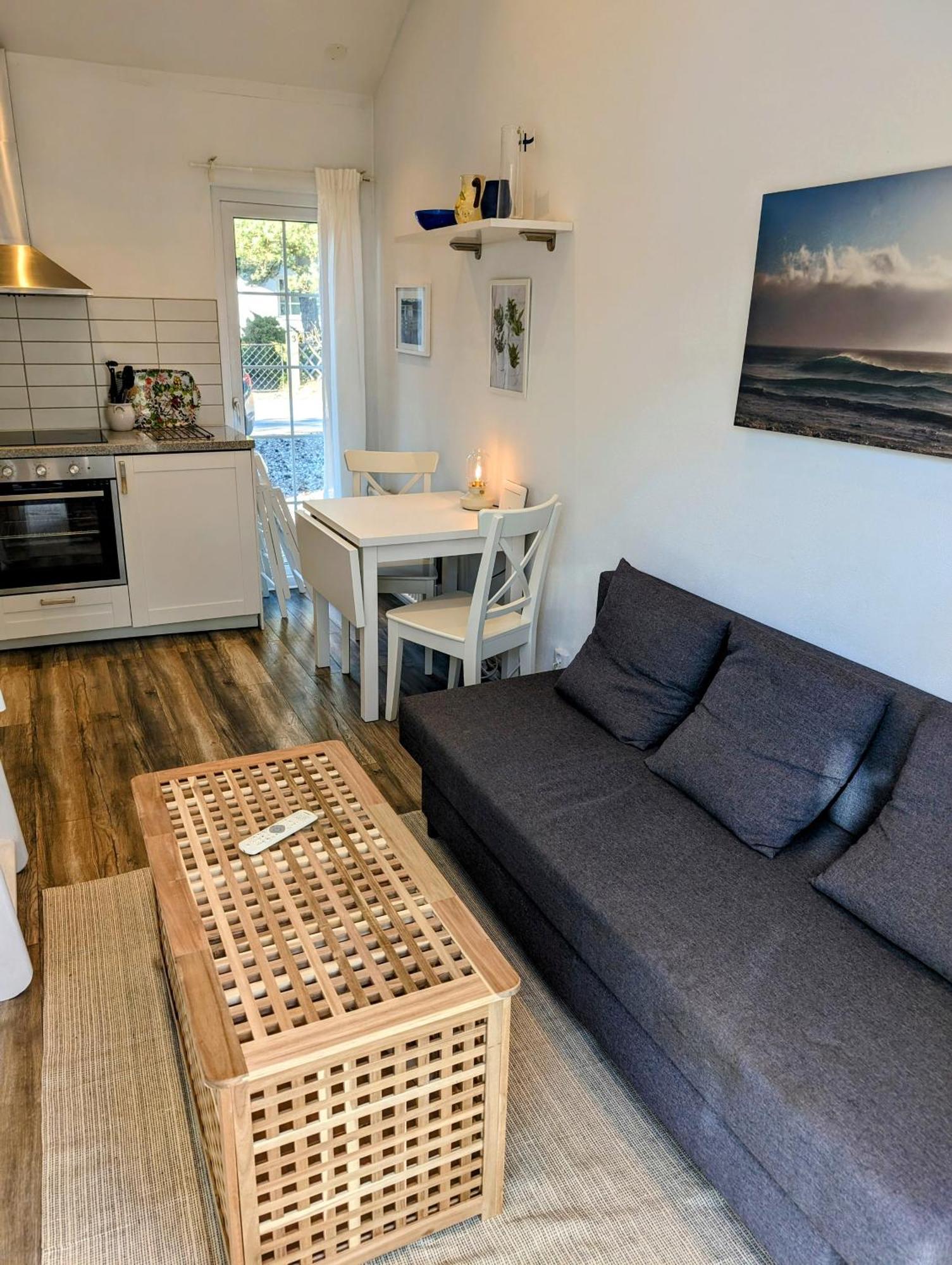 Tiny House 200 M From Kaempinge Beach Hollviken Exterior photo